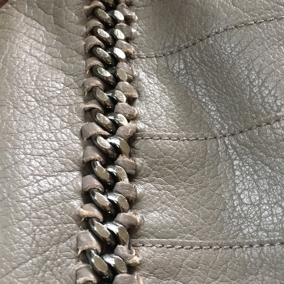 The Sak Leather Shoulder Bag - Picture 4 of 7